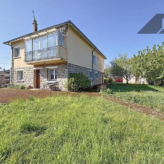 DYNAMIC IMMOBILIER : Maison / Villa | CHARNAY-LES-MACON (71850) | 159.00m2 | 284 000 € DYNAMIC IMMOBILIER : Maison / Villa | CHARNAY-LES-MACON (71850) | 159.00m2 | 284 000 €